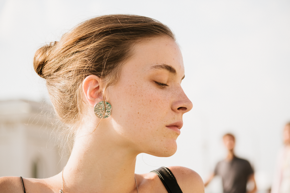Why You Should Embrace Wearing the Same Earrings Daily