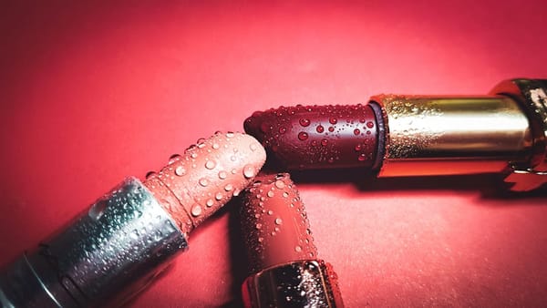 Why You Should Have a Signature Lipstick