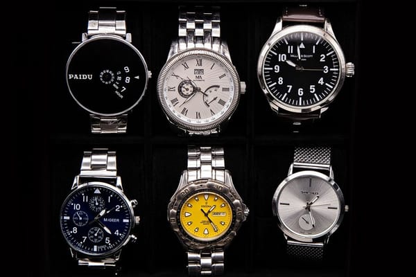 Why You Should Have Two Quality Watches Maximum